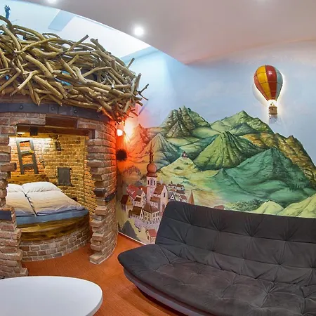 Hotell Kocourkov Hlinsko