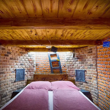 Kocourkov Otel Hlinsko
