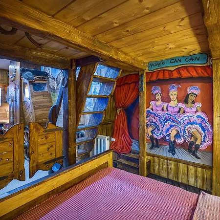 Kocourkov Otel *