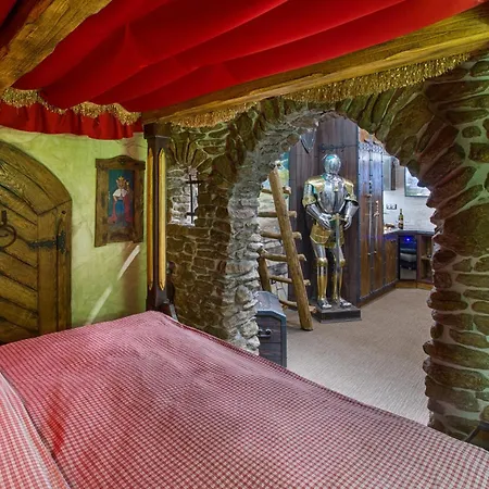 Kocourkov Otel Hlinsko