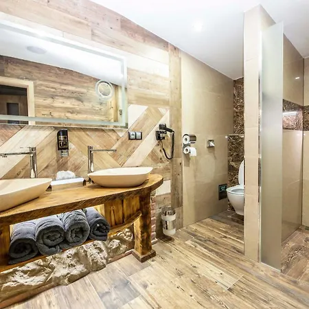 Hotel Kocourkov Hlinsko